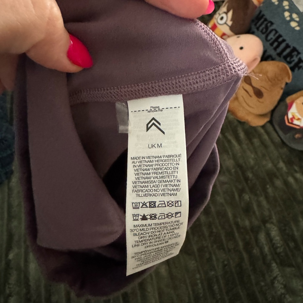 Oner Active SoftMotion High Waisted Shorts 6” - Picture 4 of 4